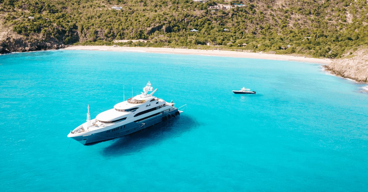Private boat / yacht